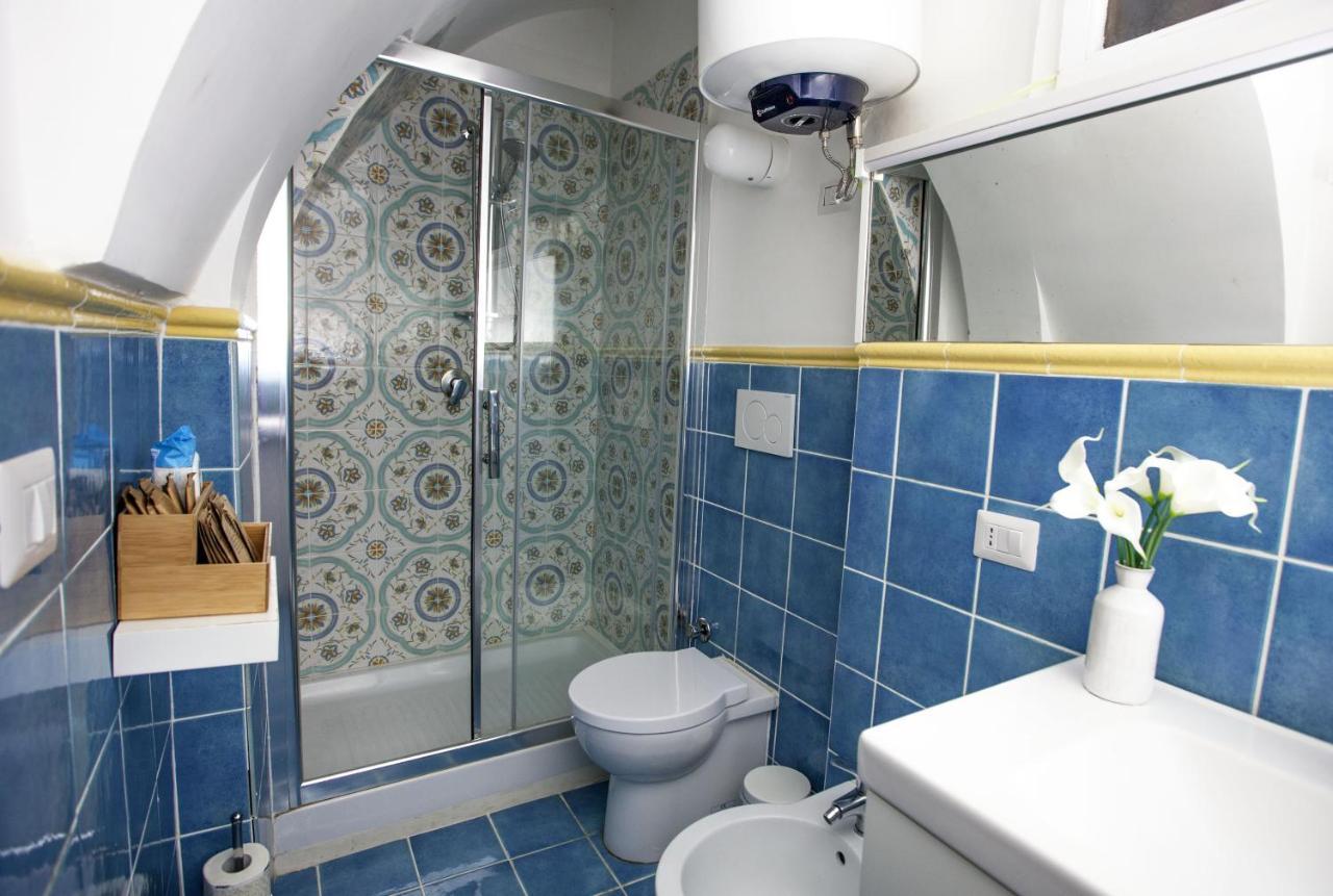 Bluoltremare Apartment Amalfi Exterior photo